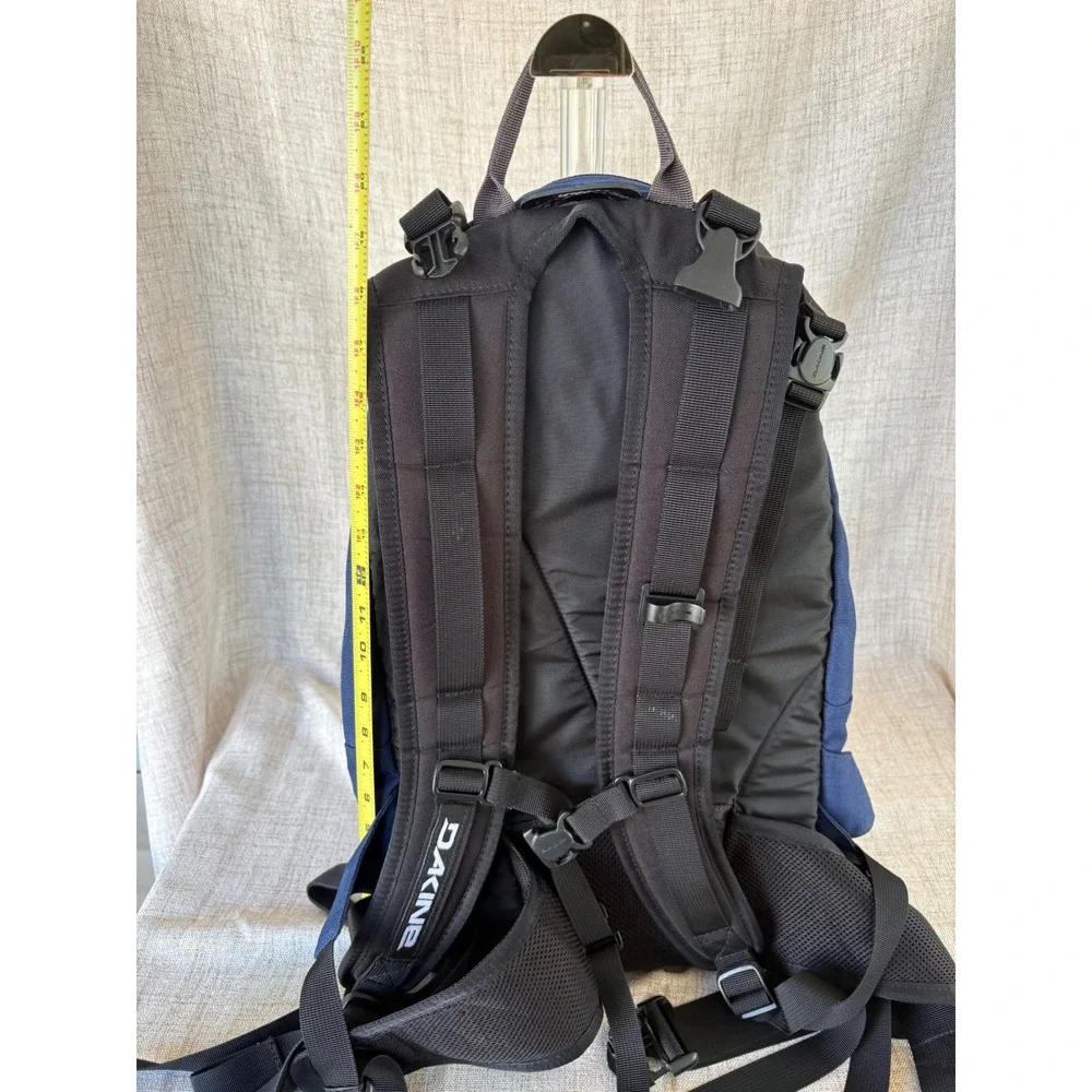 Dakine heli pack